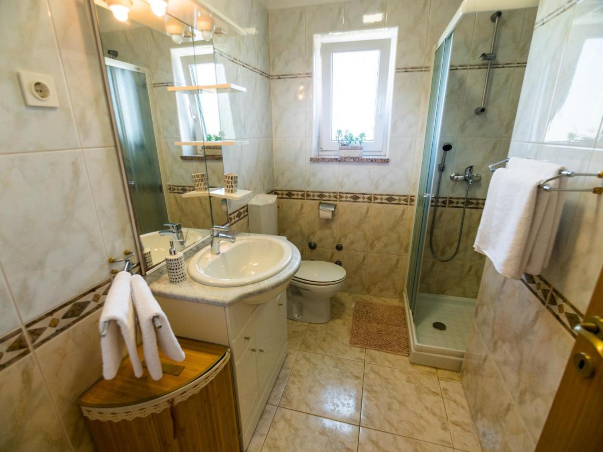 Apartmani Maslina Lun  Exteriör bild